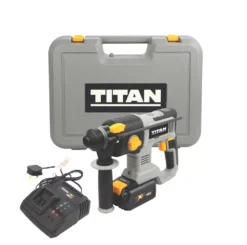 Front Page 27 Front Page -TITAN Tools 196PV A1