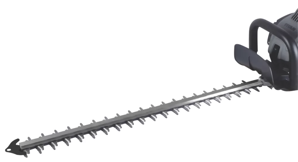 Titan TTHTP26 67cm 26cc Hedge Trimmer 2 Titan TTHTP26 67cm 26cc Hedge Trimmer - Image 2