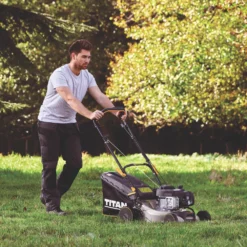 Titan TTLMP300SP40 41cm 125cc Self-Propelled Rotary Petrol Lawn Mower -TITAN Tools 500PT A3