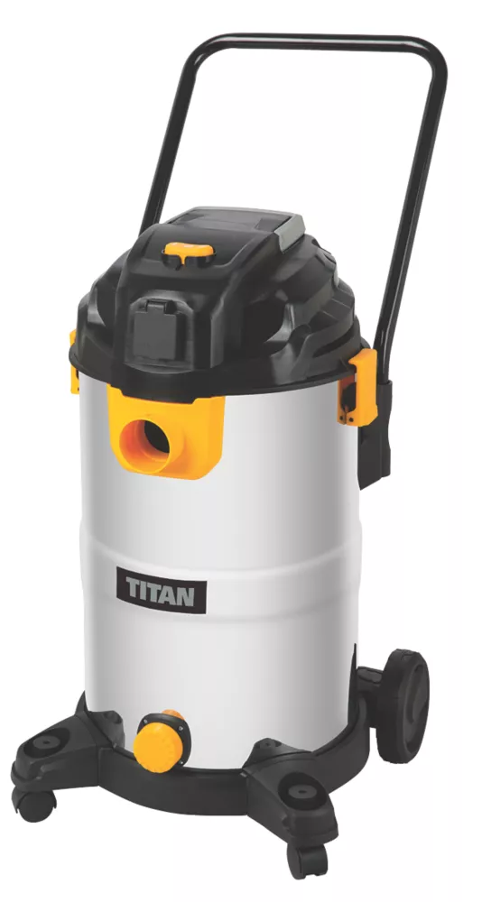 Titan TTB777VAC 1500W 40Ltr Wet & Dry Vacuum 220-240V 2 Titan TTB777VAC 1500W 40Ltr Wet & Dry Vacuum 220-240V - Image 2