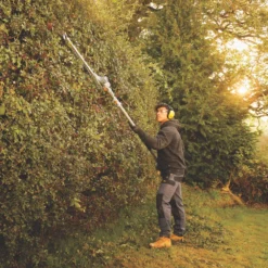 Titan TTT831HDC 18V 1 X 5.0Ah Li-Ion TXP Cordless 2-in-1 Hedge Trimmer & Pole Saw -TITAN Tools 783PT A2